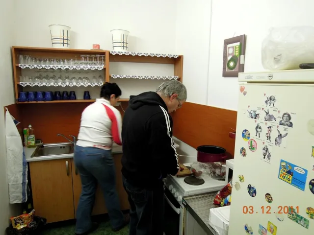 2ffcf942df9a8034487f6c0b4987b17a.jpg