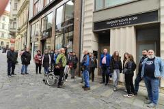 c9e25ccd-f6af-400f-9f6c-c1bc47a96081